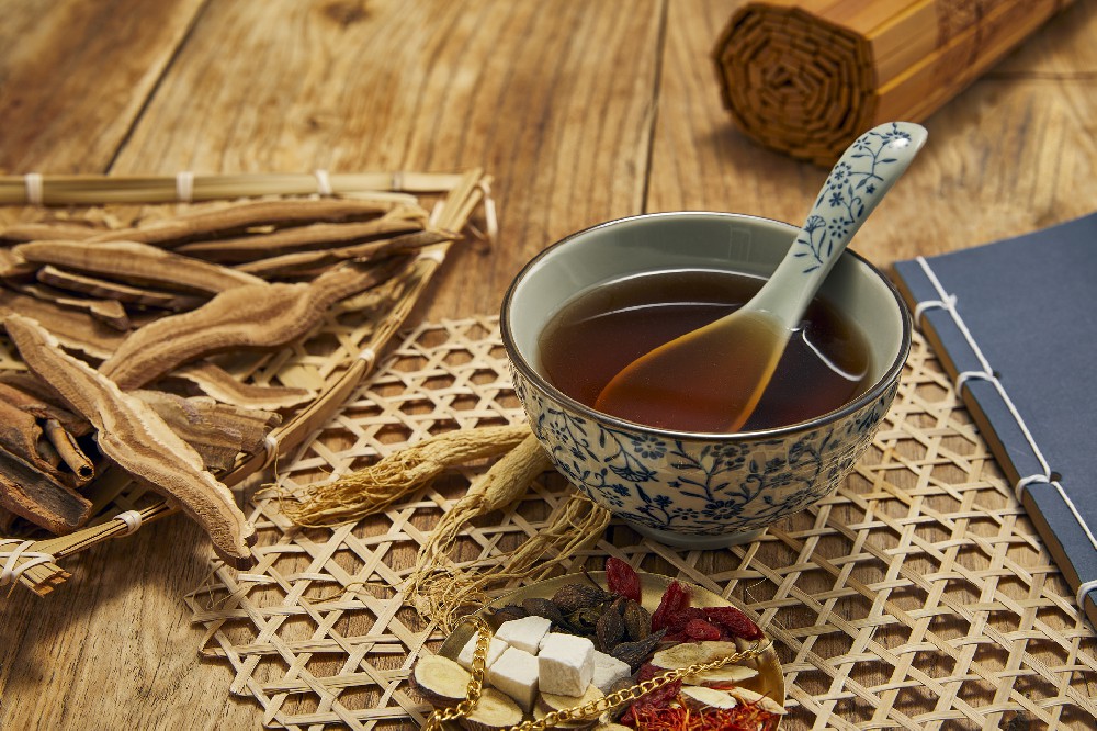 广州肿瘤患者就医指南：肿瘤治疗如何平衡家属及患者的选择？